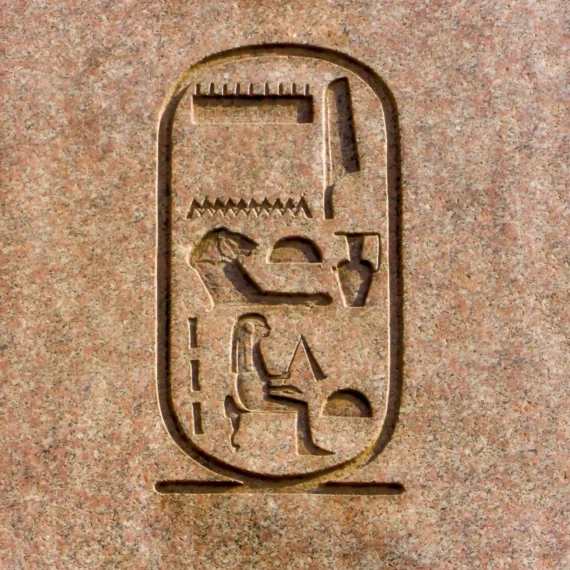 Ancient Egyptian hieroglyphs, Hatshepsut